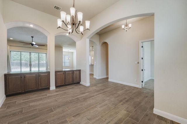 112 Haven CV, Hutto, TX 78634