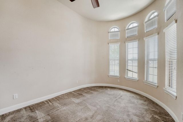 112 Haven CV, Hutto, TX 78634