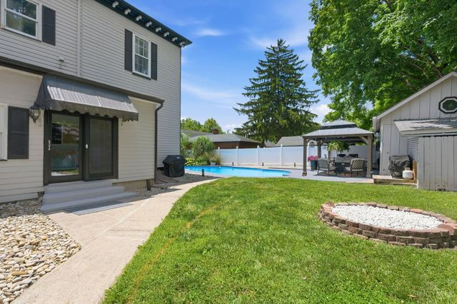 458 E Warren Street, Lebanon, OH 45036