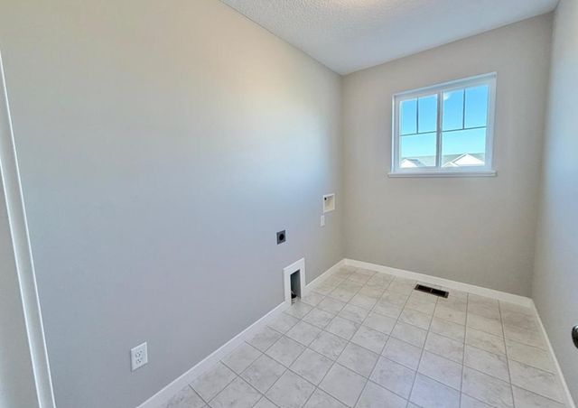 2005 Coneflower Point, Buffalo, MN 55313