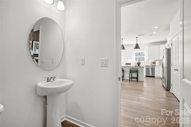 11904 Oak Street, Charlotte, NC 28269