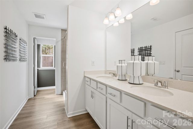 11904 Oak Street, Charlotte, NC 28269