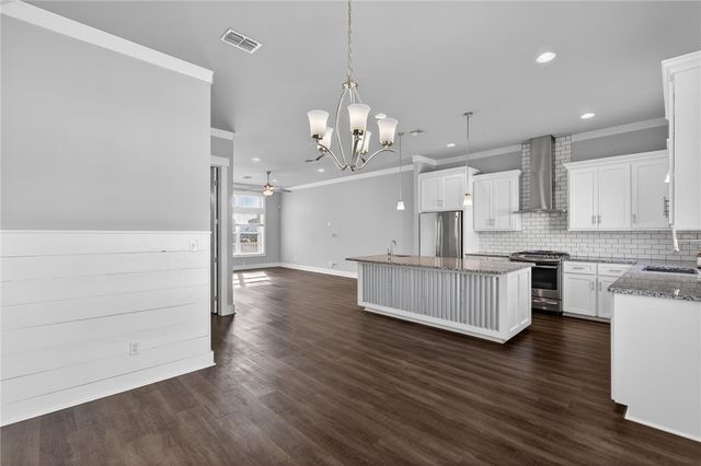 14890 Granada Dr 302, Corpus Christi, TX 78418