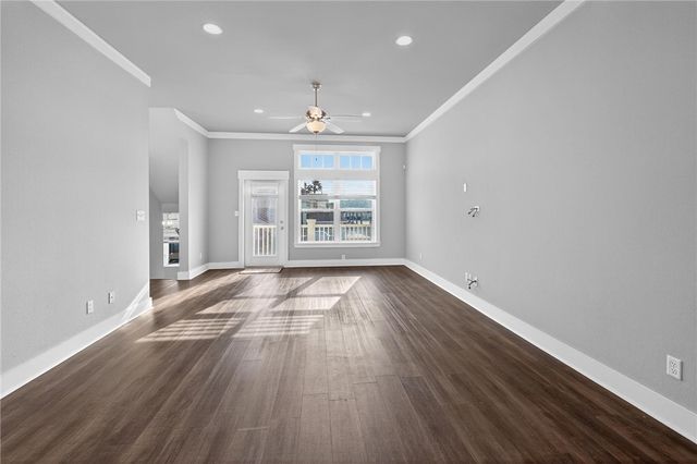 14890 Granada Dr 302, Corpus Christi, TX 78418