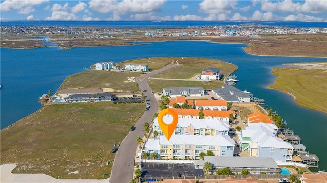 14890 Granada Dr 302, Corpus Christi, TX 78418