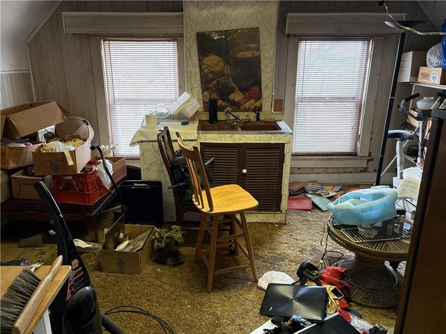 3041 Park Avenue, Kansas City, MO 64109