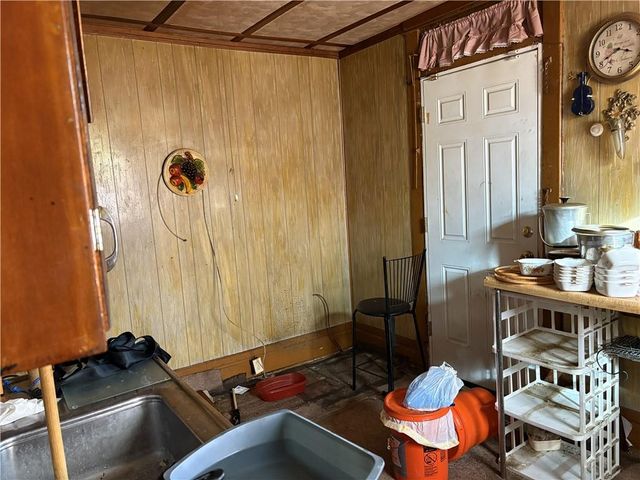 3041 Park Avenue, Kansas City, MO 64109