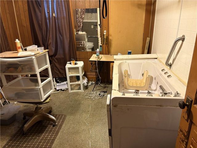 3041 Park Avenue, Kansas City, MO 64109