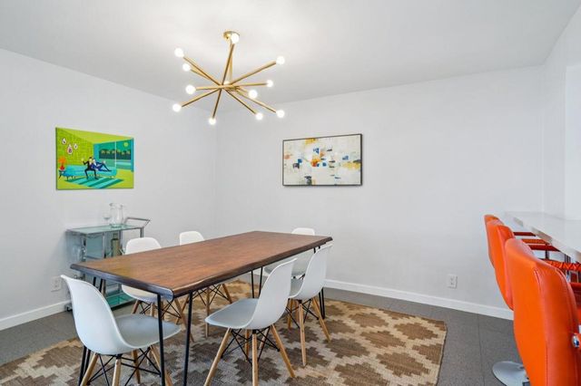 2727 S Sierra Madre 5, Palm Springs, CA 92264