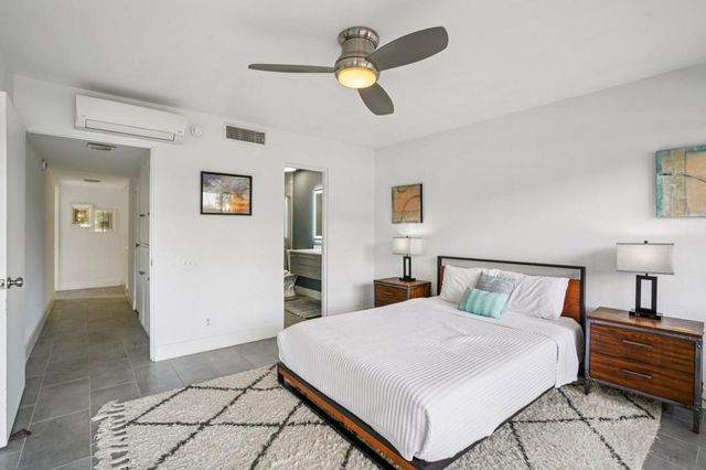 2727 S Sierra Madre 5, Palm Springs, CA 92264