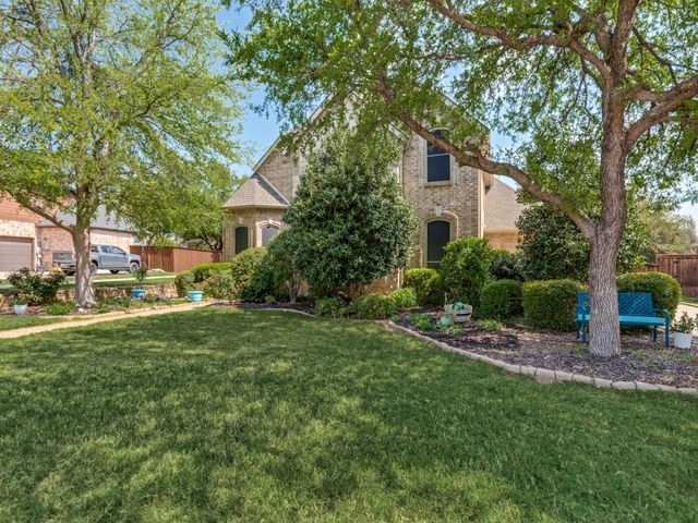 944 Excalibur Drive, Highland Village, TX 75077