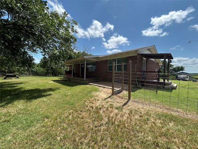 741 County Road 4681, Boyd, TX 76023