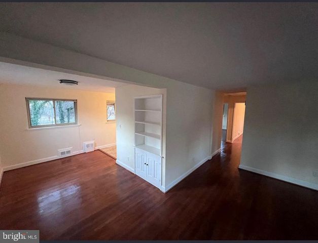 1812 N JACKSON ST, Arlington, VA 22201