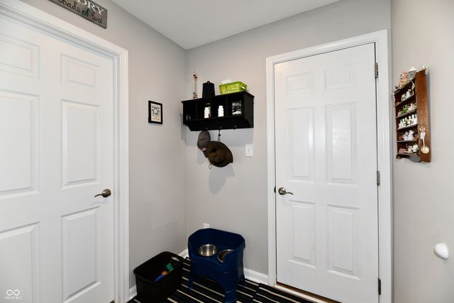 3742 Highgate Court, Indianapolis, IN 46237
