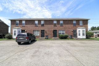 2000 Tynewood Dr, Clarksville, TN 37042