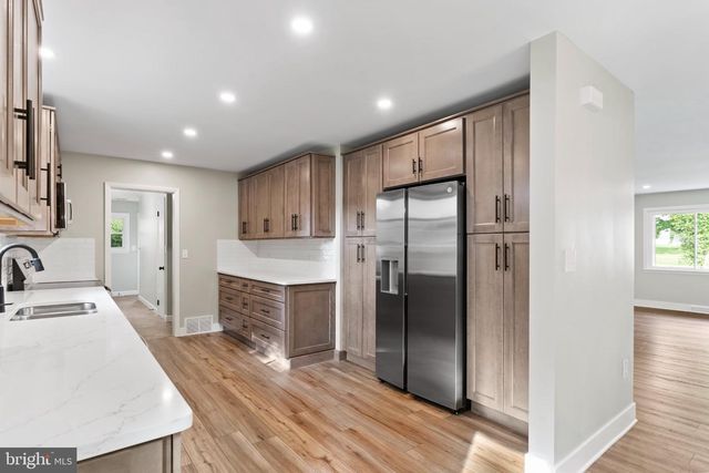 531 HAMILTON ST, Carlisle, PA 17013