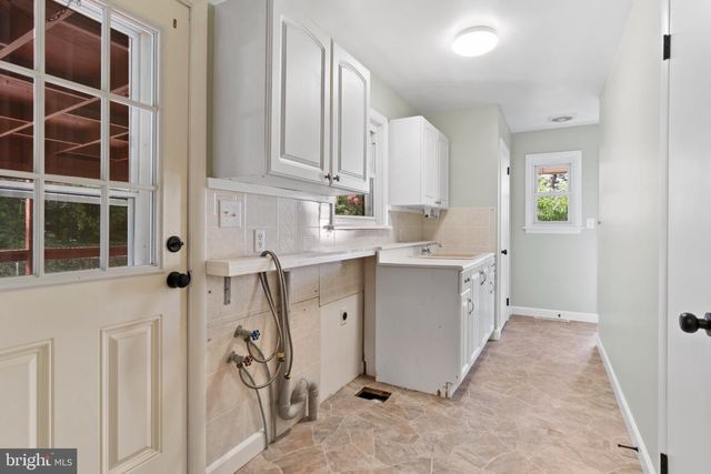 531 HAMILTON ST, Carlisle, PA 17013