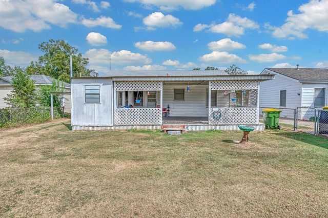 1116 January Street, Bellmead, TX 76705