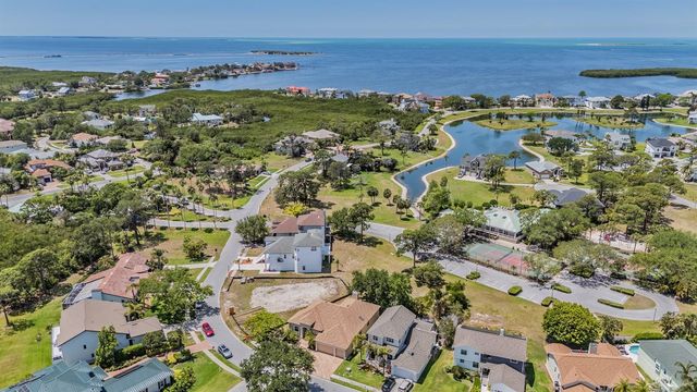 2008 N POINTE ALEXIS DRIVE, Tarpon Springs, FL 34689