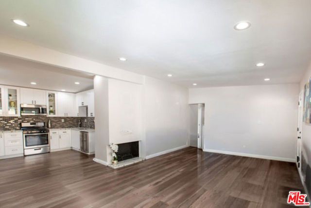 526 W Ash Avenue, Fullerton, CA 92832