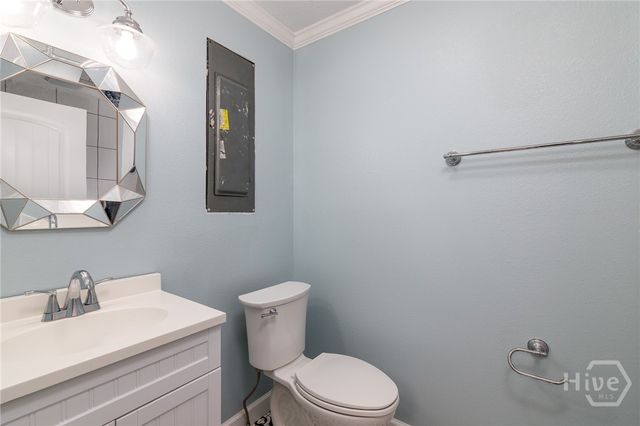 708 Virginia Avenue, Glennville, GA 30427