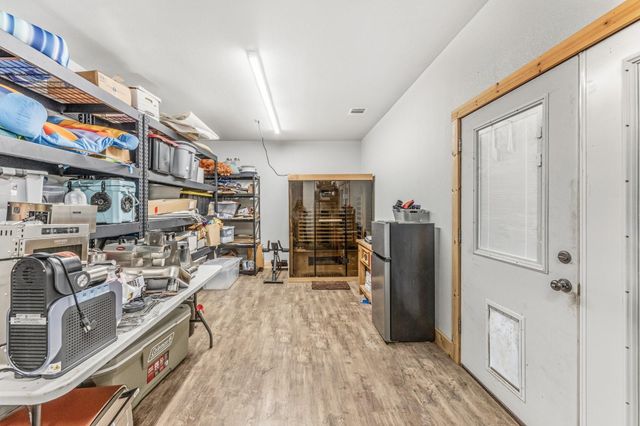 327 Diserens Road, North Zulch, TX 77872