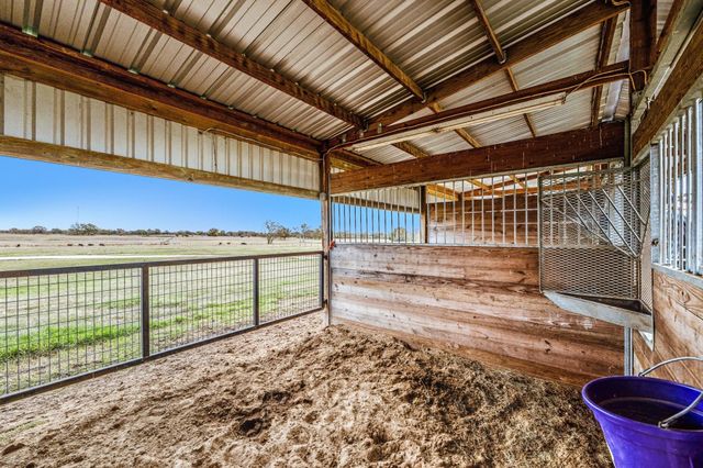 327 Diserens Road, North Zulch, TX 77872