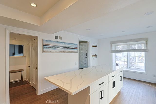 218 16th A, Huntington Beach, CA 92648