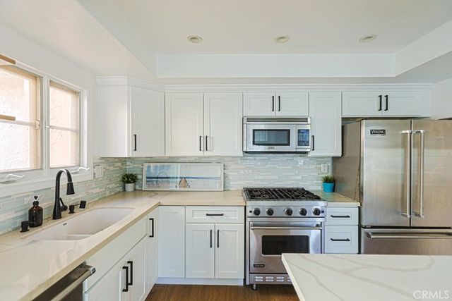 218 16th A, Huntington Beach, CA 92648