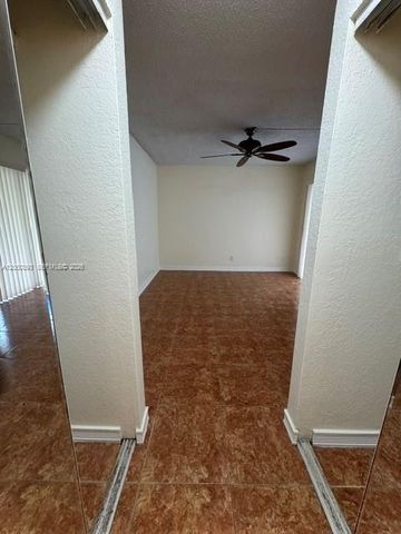 3396 Foxcroft Rd 210 210, Miramar, FL 33025