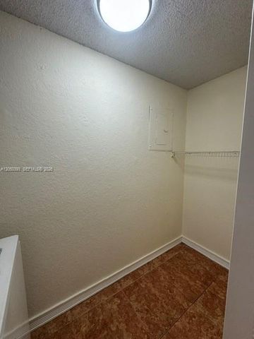 3396 Foxcroft Rd 210 210, Miramar, FL 33025