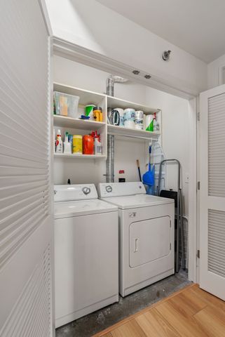 415 Church St Apt 1801, Nashville, TN 37219