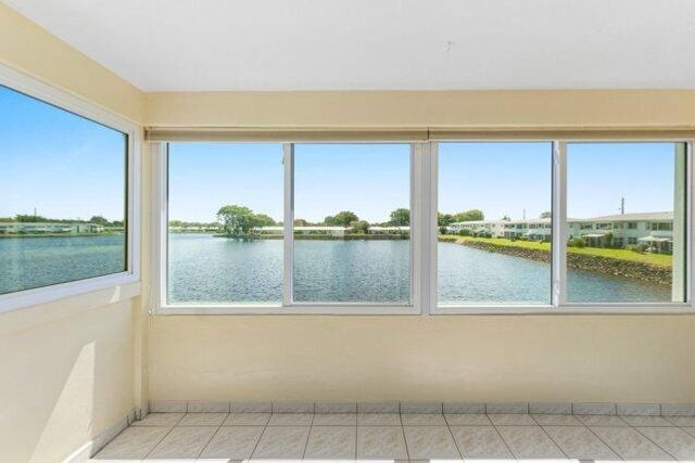 1118 Lake Terrace H209, Boynton Beach, FL 33426