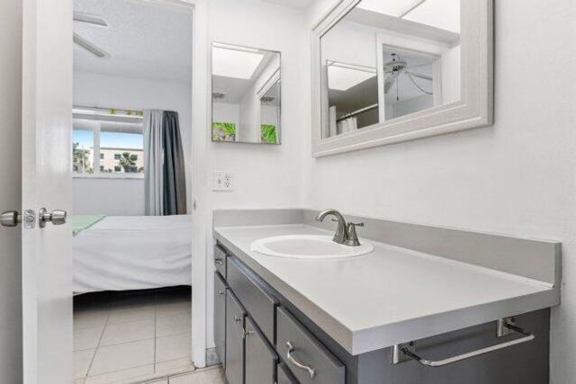 1118 Lake Terrace H209, Boynton Beach, FL 33426