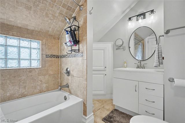 132 Argyle Avenue, Youngstown, OH 44512