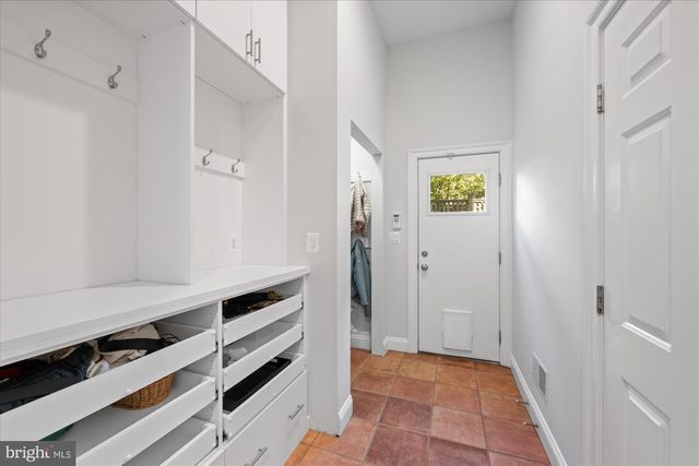 5608 WARWICK PL, Chevy Chase, MD 20815