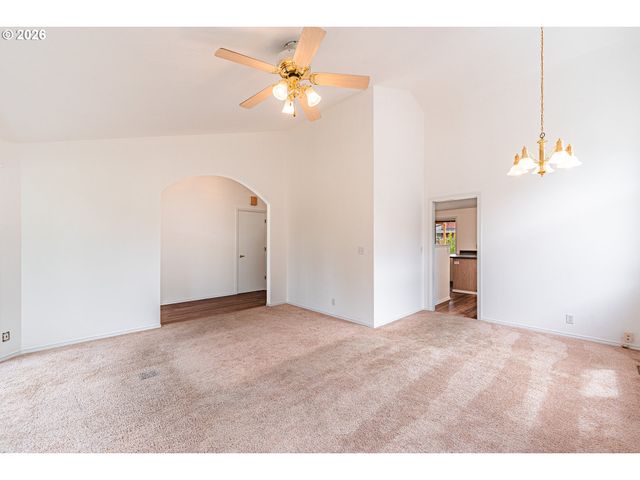3457 MAHLON Ave, Eugene, OR 97401