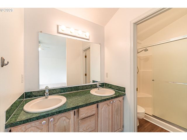 3457 MAHLON Ave, Eugene, OR 97401