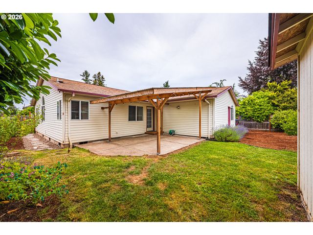 3457 MAHLON Ave, Eugene, OR 97401