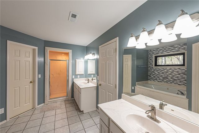 630 Hattabaugh Drive, Elkins, AR 72727