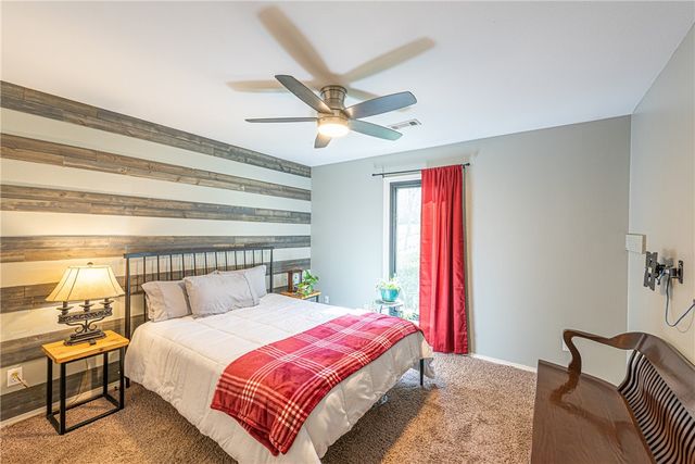 630 Hattabaugh Drive, Elkins, AR 72727