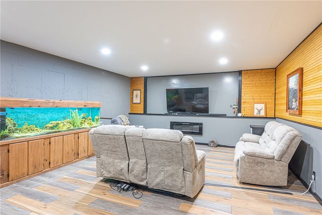 630 Hattabaugh Drive, Elkins, AR 72727