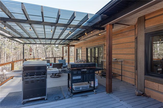 630 Hattabaugh Drive, Elkins, AR 72727