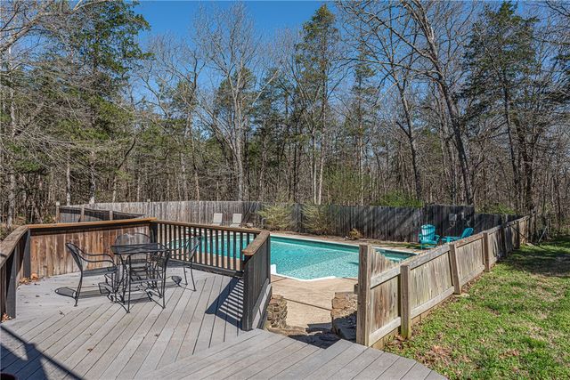 630 Hattabaugh Drive, Elkins, AR 72727