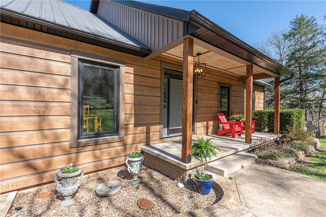 630 Hattabaugh Drive, Elkins, AR 72727