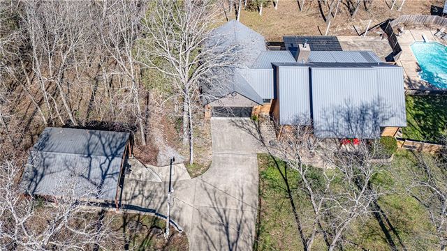630 Hattabaugh Drive, Elkins, AR 72727