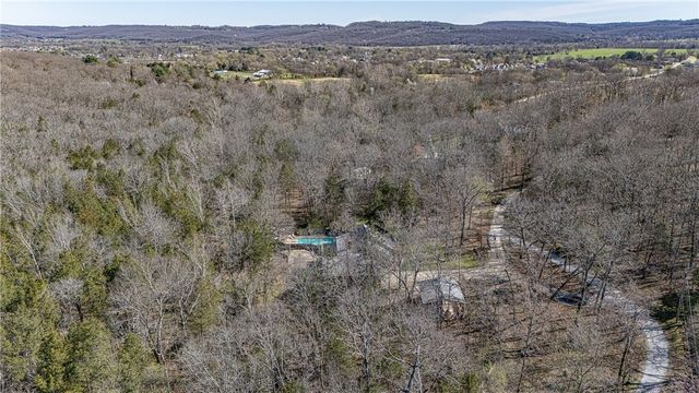 630 Hattabaugh Drive, Elkins, AR 72727