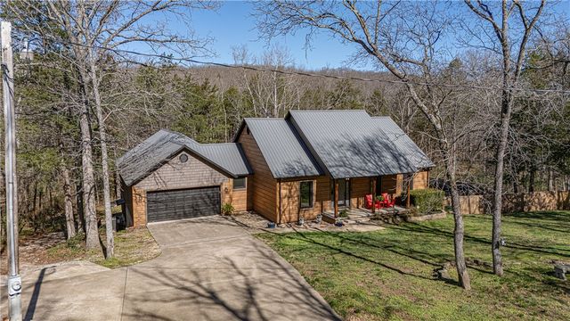 630 Hattabaugh Drive, Elkins, AR 72727