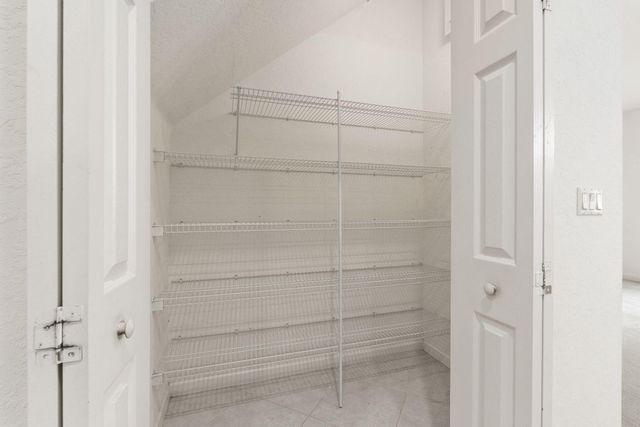 2597 Stockbridge Square SW, Vero Beach, FL 32962