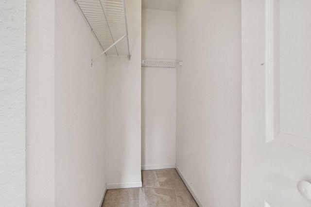 2597 Stockbridge Square SW, Vero Beach, FL 32962